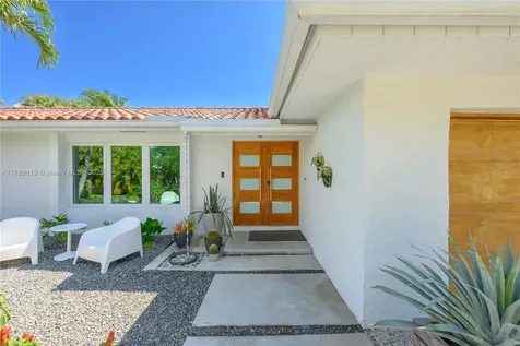 5721 SW 58th Place South Miami FL 33143