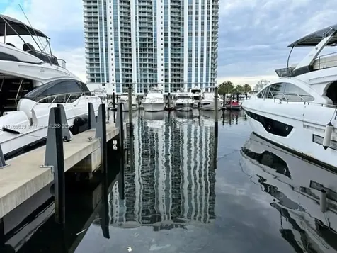 17211 Biscayne Boulevard Bs-10 North Miami Beach FL 33160