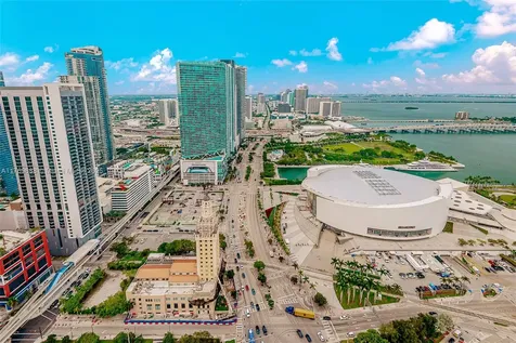 398 NE 5th Street Miami FL 33132