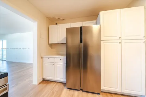 3301 Spanish Moss Terrace Lauderhill FL 33319