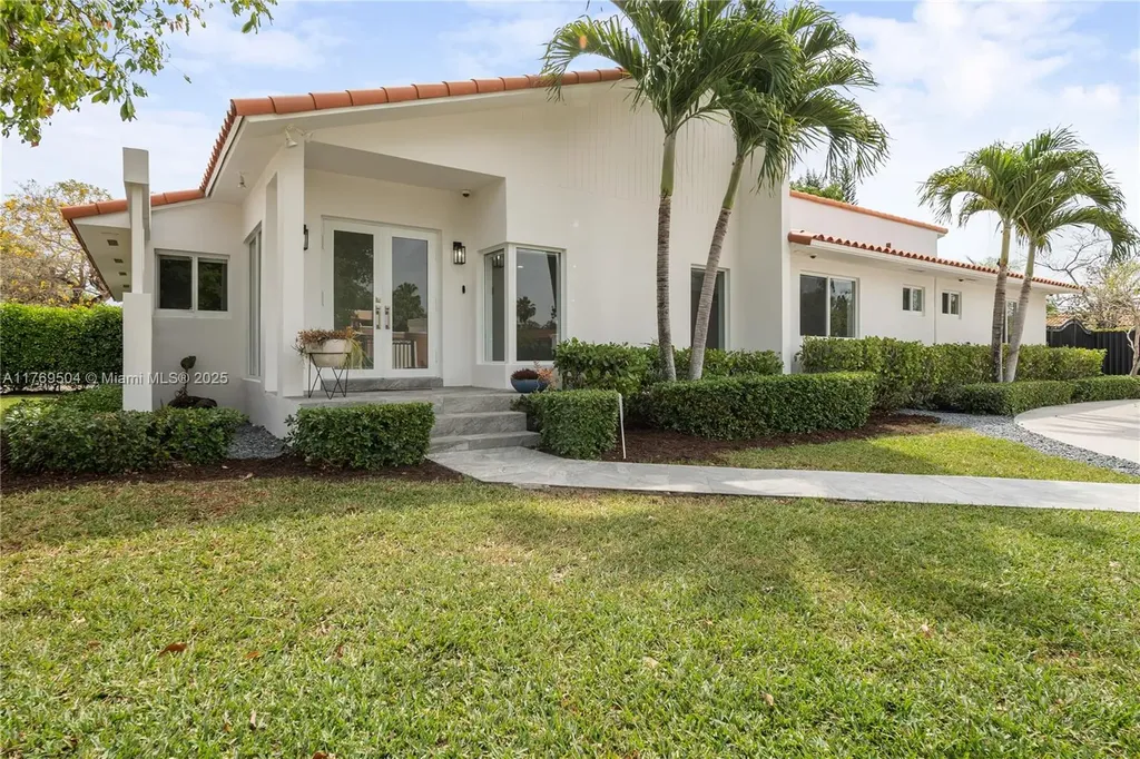 6881 SW 94th Avenue Miami FL 33173