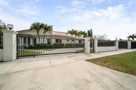 6881 SW 94th Avenue Miami FL 33173