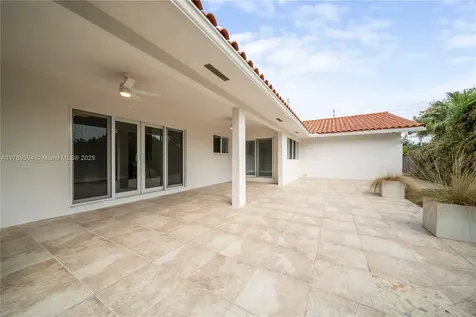 6881 SW 94th Avenue Miami FL 33173