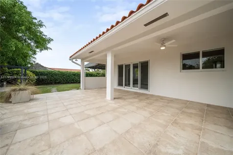 6881 SW 94th Avenue Miami FL 33173