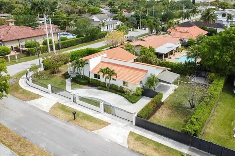 6881 SW 94th Avenue Miami FL 33173