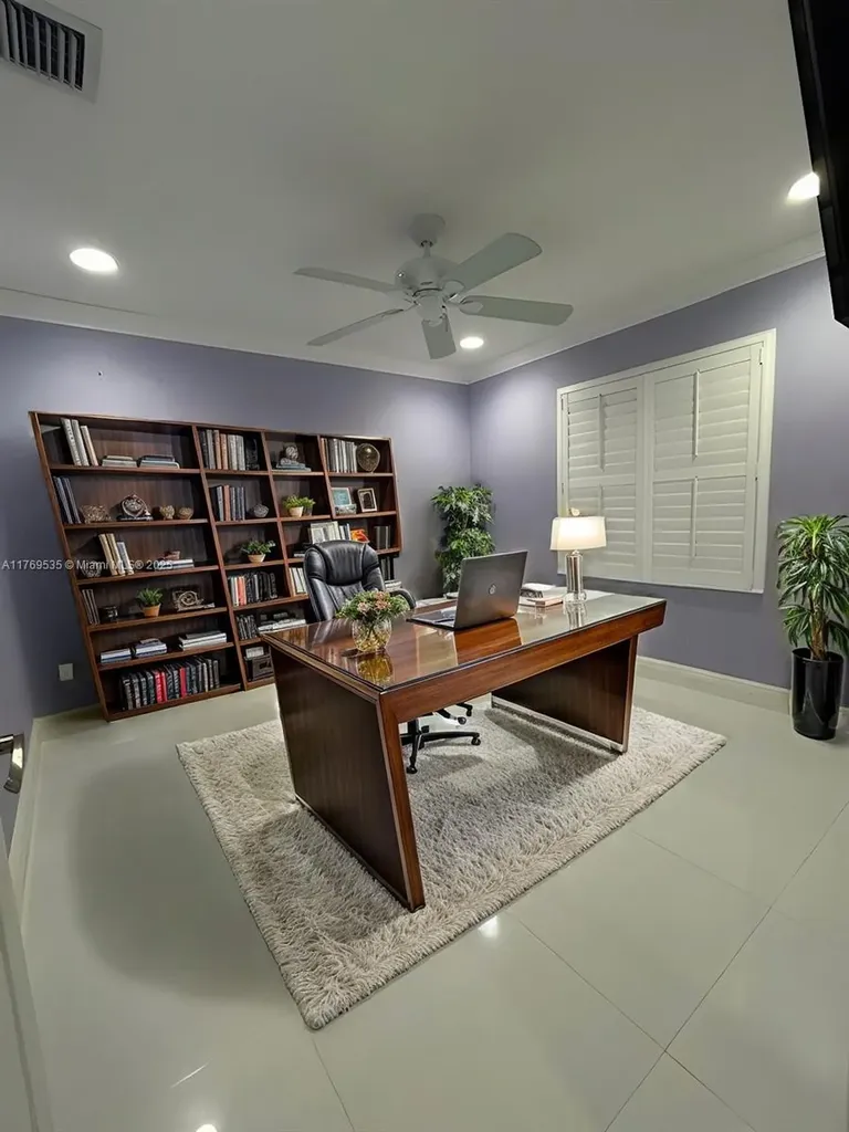 10261 NW 54th Place Coral Springs FL 33076