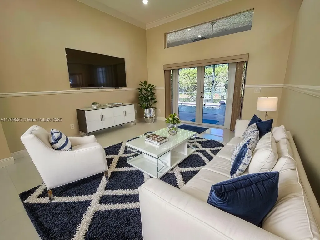 10261 NW 54th Place Coral Springs FL 33076