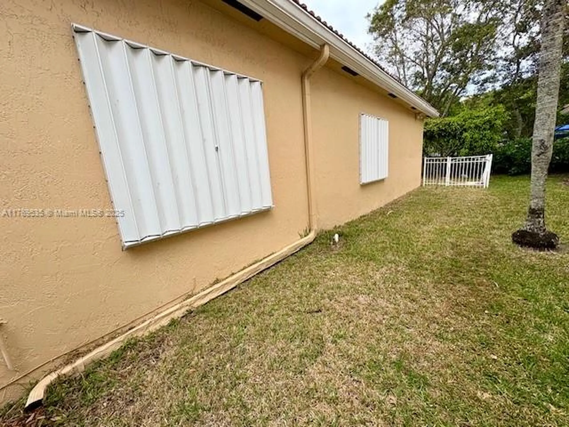 10261 NW 54th Place Coral Springs FL 33076