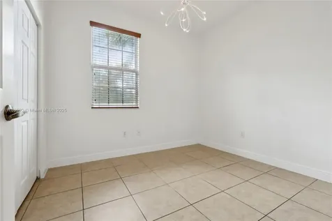 1101 SW 147th Terrace Pembroke Pines FL 33027
