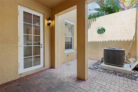 1101 SW 147th Terrace Pembroke Pines FL 33027