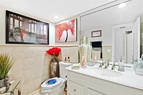 5203 Yellow Pine Lane Tamarac FL 33319