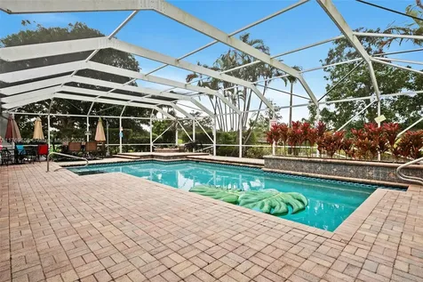5203 Yellow Pine Lane Tamarac FL 33319