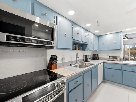 200 Diplomat Parkway Hallandale Beach FL 33009