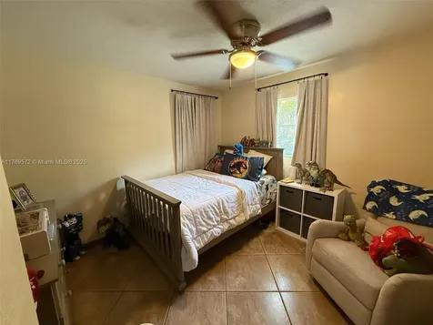 6241 SW 37th Court Davie FL 33314
