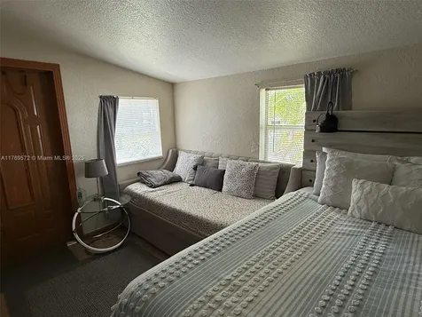 6241 SW 37th Court Davie FL 33314