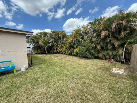 6241 SW 37th Court Davie FL 33314