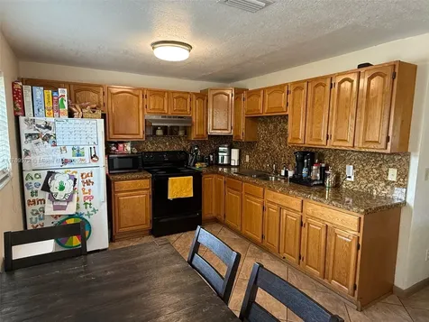 6241 SW 37th Court Davie FL 33314