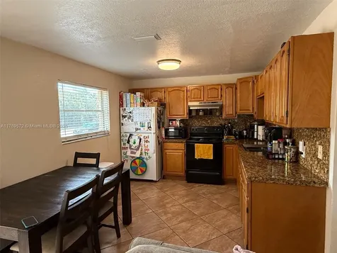 6241 SW 37th Court Davie FL 33314