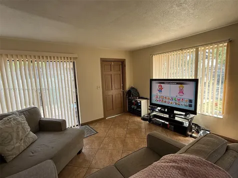6241 SW 37th Court Davie FL 33314