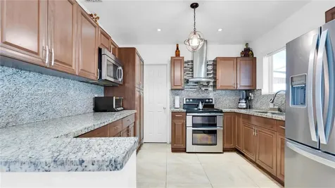 16241 SW 280th Street Homestead FL 33031