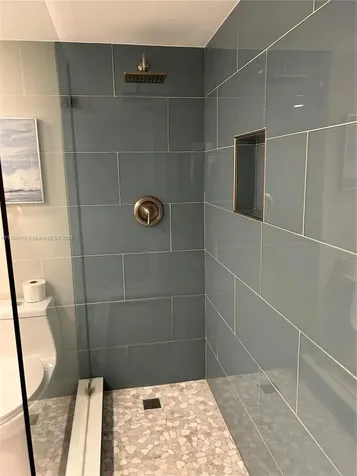 275 Palm Avenue Jupiter FL 33477