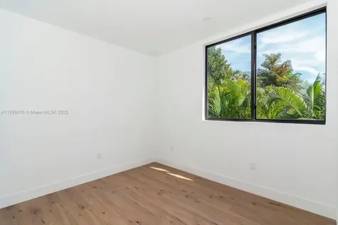 1635 E Broward Boulevard Fort Lauderdale FL 33301