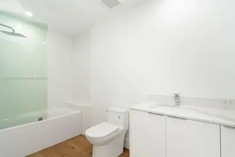 1635 E Broward Boulevard Fort Lauderdale FL 33301