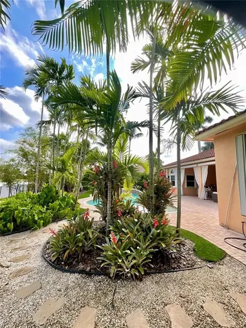 15045 SW 37th Street Davie FL 33331