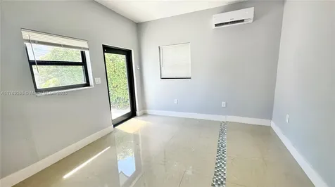 3121 SW 19th Terrace Miami FL 33145