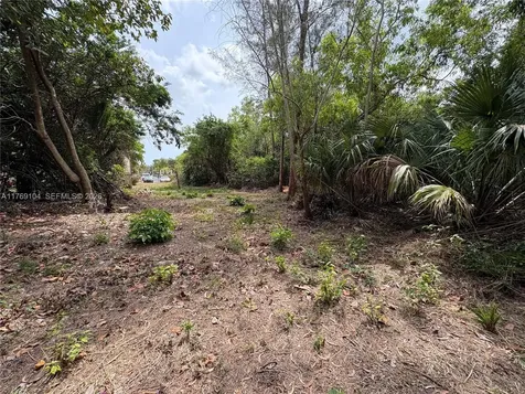 30XX Forest Hills Drive Coral Springs FL 33065