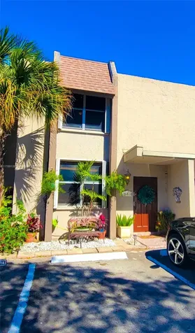 14241 Memorial Highway Miami FL 33161