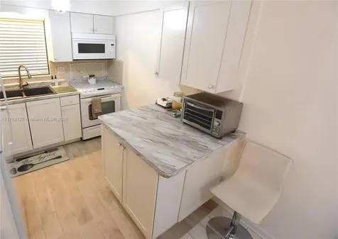 2735 E Dudley Drive West Palm Beach FL 33415