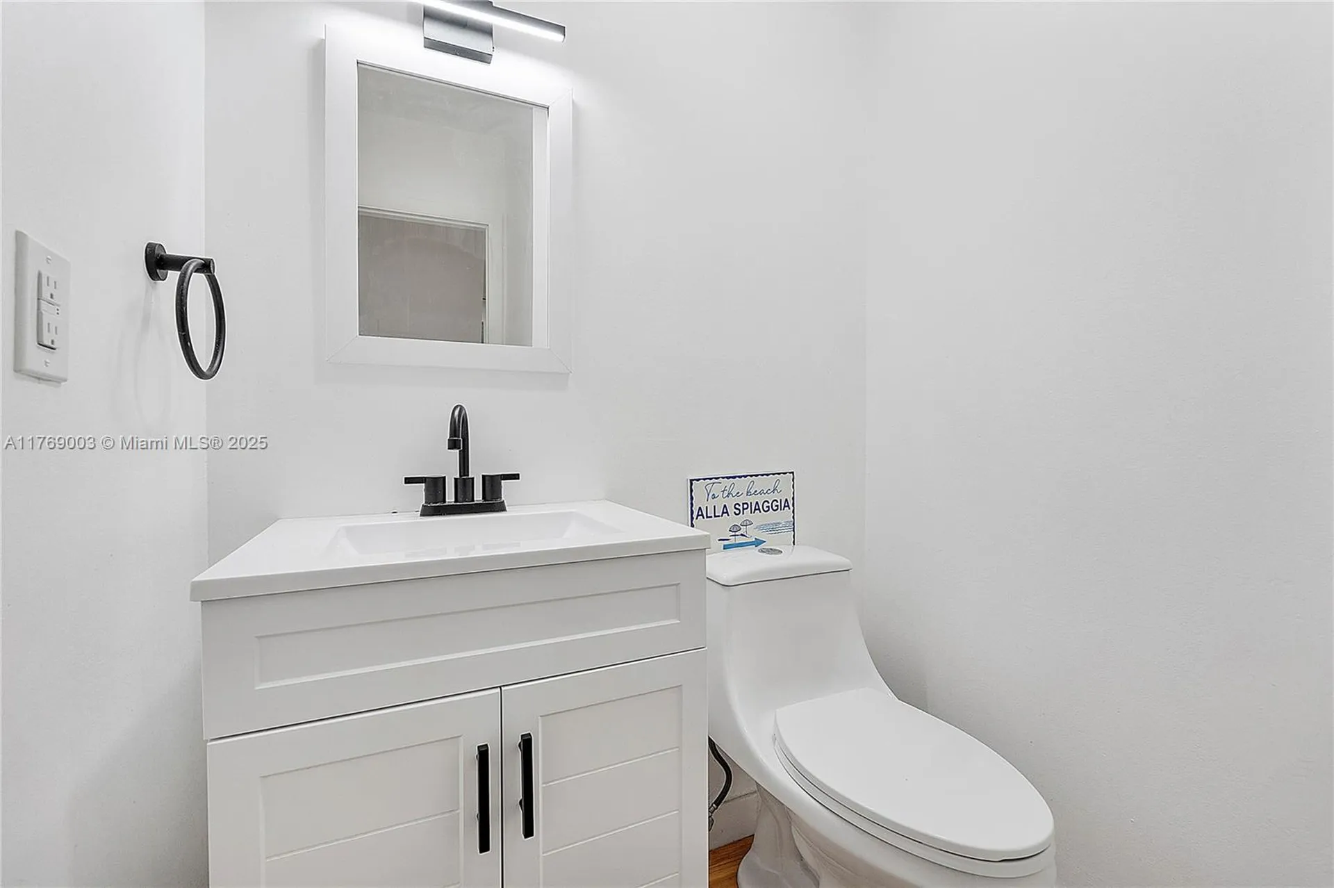 1520 Mckinley Street Hollywood FL 33020