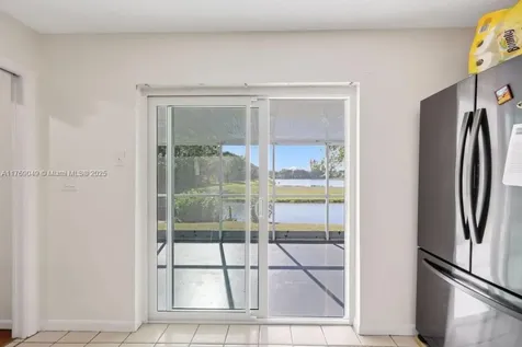 4761 SW 66th Terrace Davie FL 33314