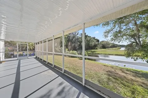 4761 SW 66th Terrace Davie FL 33314