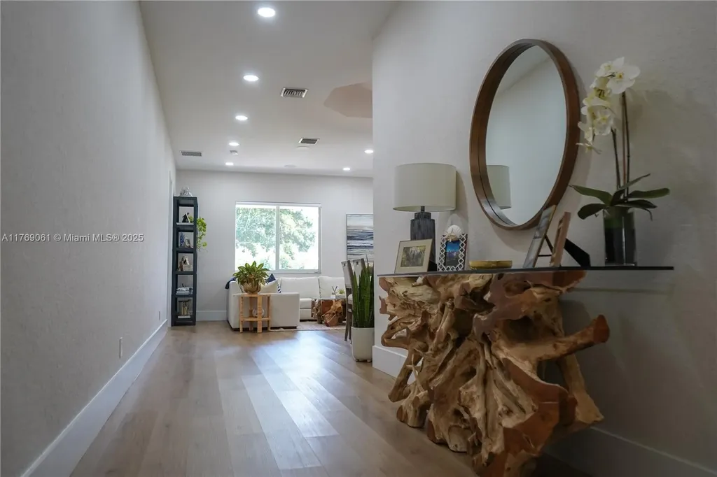 10184 Boca Vista Drive Boca Raton FL 33498