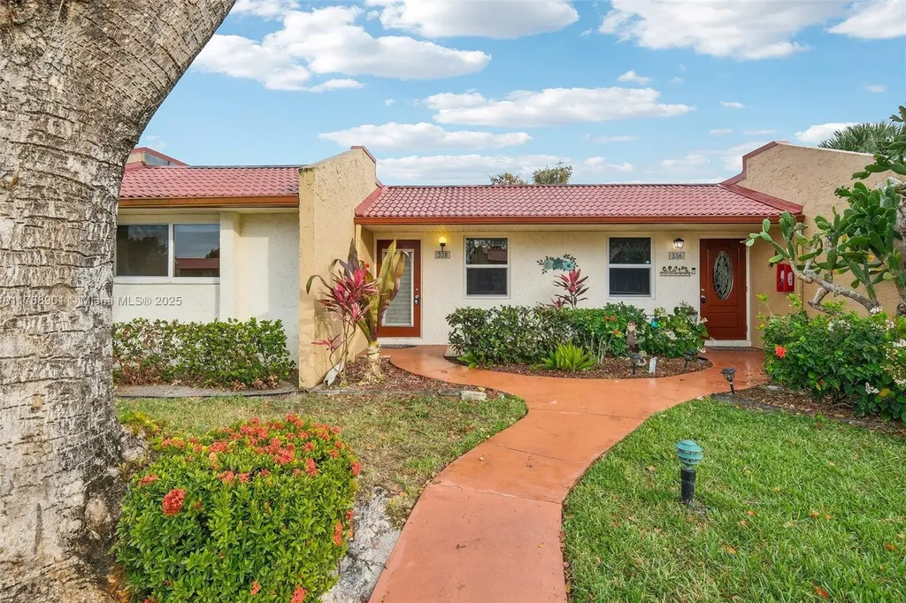 338 Lake Evelyn Drive West Palm Beach FL 33411