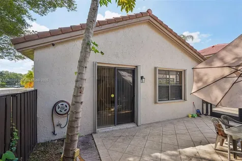 10301 NW 15th Street Plantation FL 33322