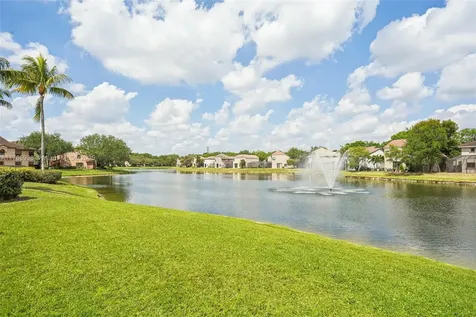 10301 NW 15th Street Plantation FL 33322