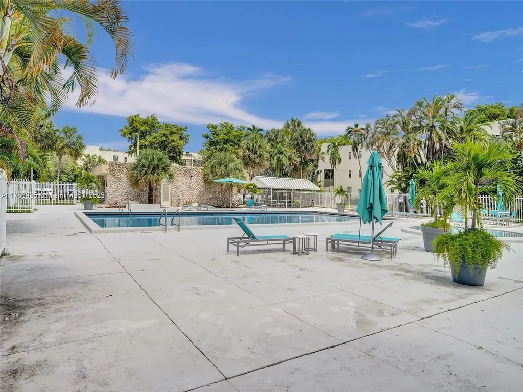 20301 NE 30th Avenue Aventura FL 33180