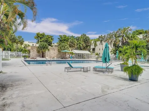 20301 NE 30th Avenue Aventura FL 33180