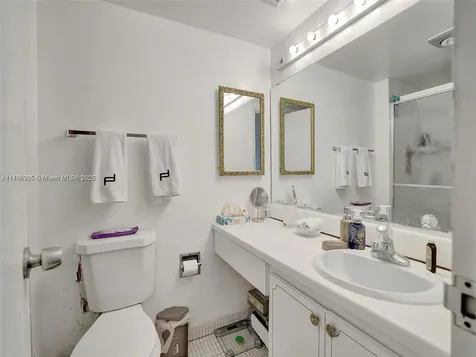20301 NE 30th Avenue Aventura FL 33180
