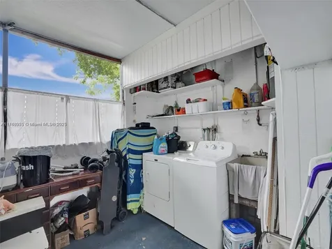 20301 NE 30th Avenue Aventura FL 33180