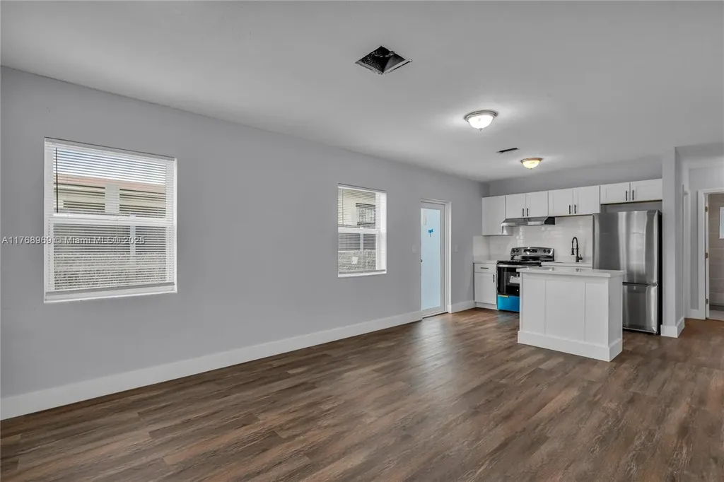 2243 Greene Street Hollywood FL 33020