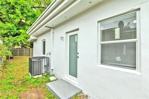 2243 Greene Street Hollywood FL 33020