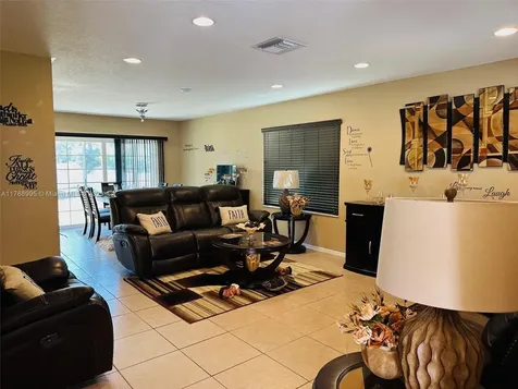 612 NW 17th Avenue Pompano Beach FL 33069