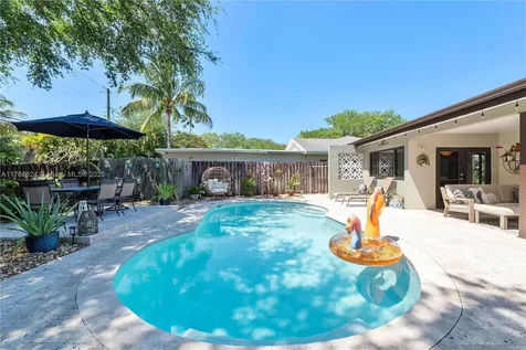 3700 W Park Road Hollywood FL 33021