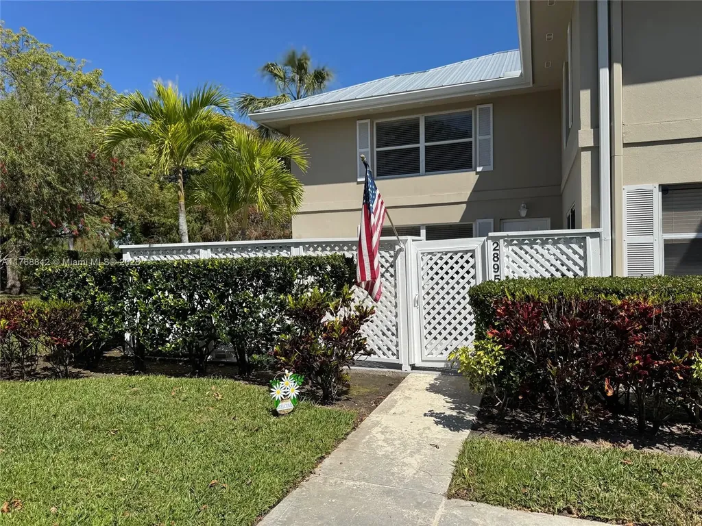 2895 SW Lakemont Place Palm City FL 34990