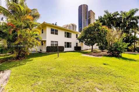 18825 Atlantic Boulevard Sunny Isles Beach FL 33160