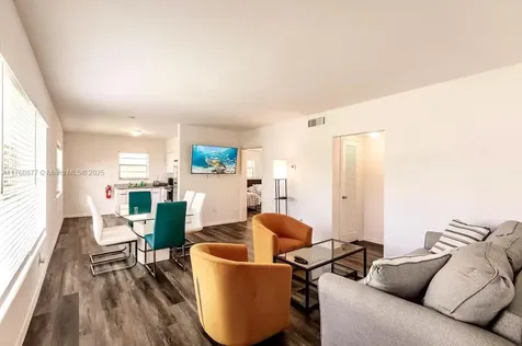 18825 Atlantic Boulevard Sunny Isles Beach FL 33160